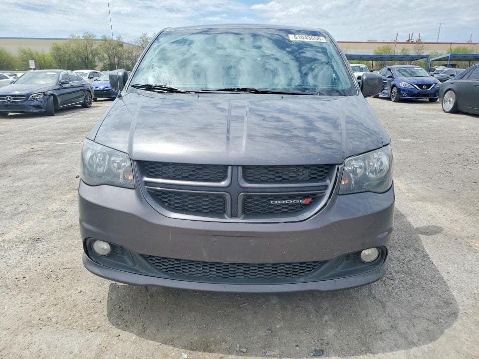 2017 DODGE GRAND CARAVAN GT 5