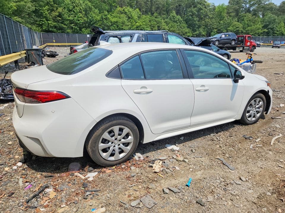 2023 TOYOTA COROLLA LE 3