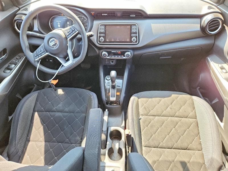 2018 NISSAN KICKS SV 8