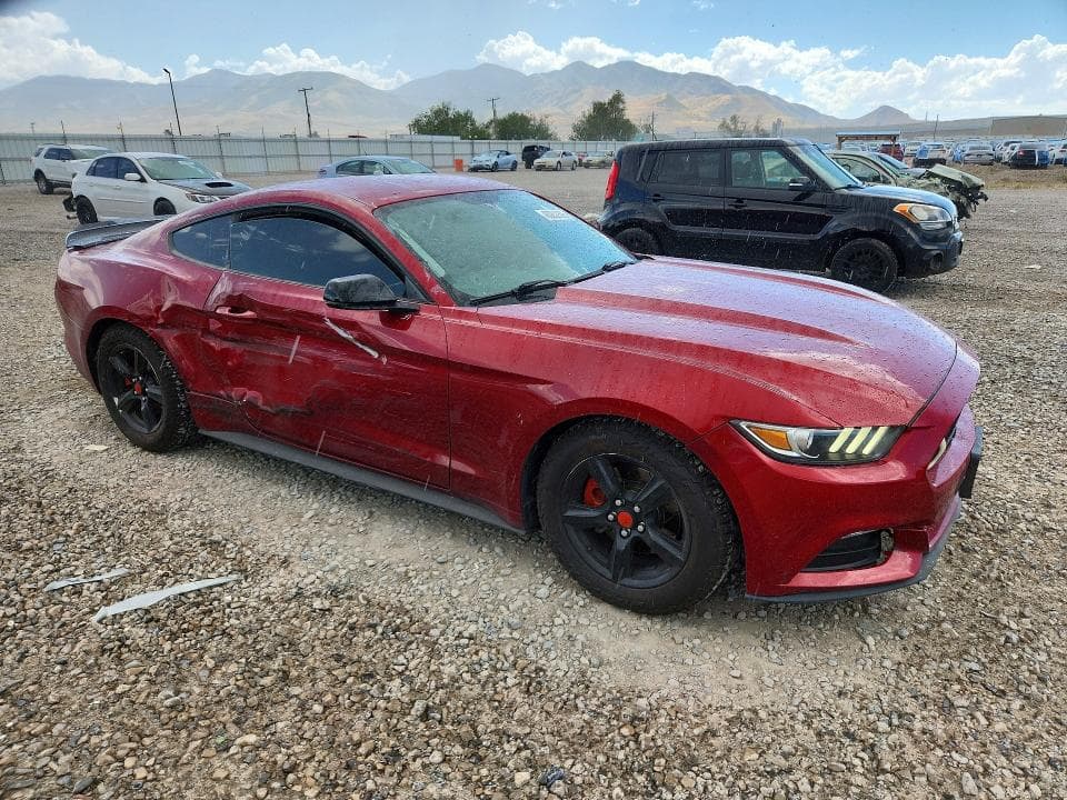 2017 FORD MUSTANG 4