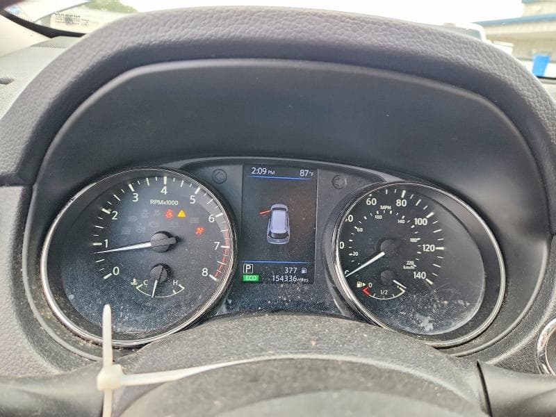 2018 NISSAN ROGUE SV 9