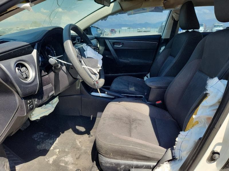 2017 TOYOTA COROLLA LE 7