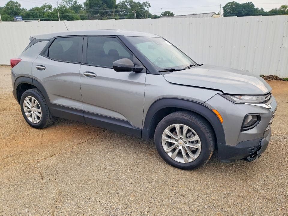 2023 CHEVROLET TRAILBLAZER LS 4