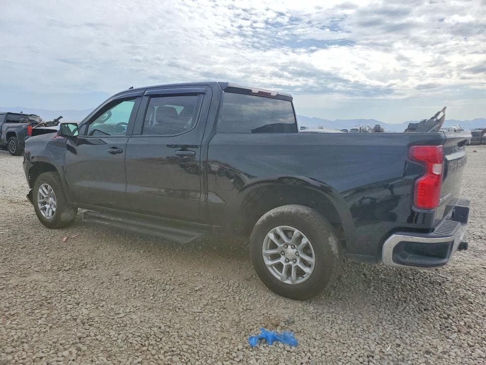 2022 CHEVROLET SILVERADO K1500 LT 2