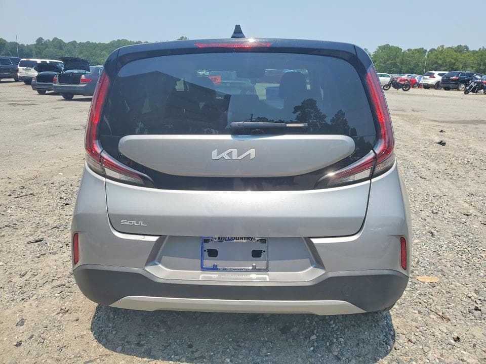 2025 KIA SOUL LX 6