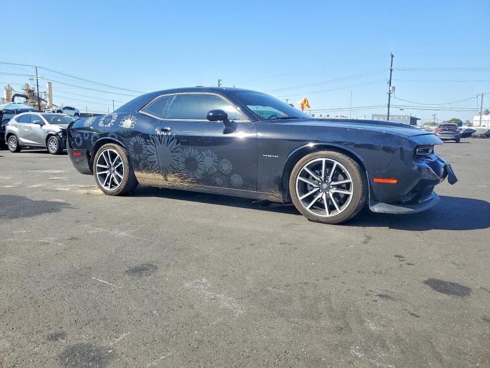2022 DODGE CHALLENGER R/T 4