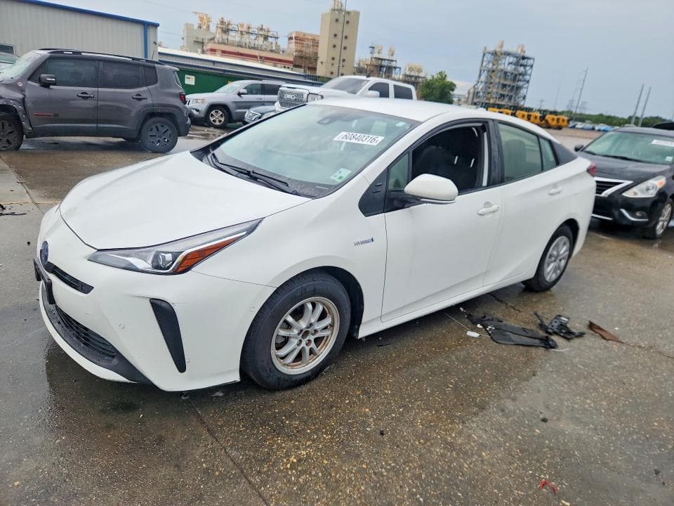 2021 TOYOTA PRIUS LE