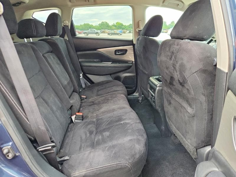 2018 NISSAN MURANO S 11