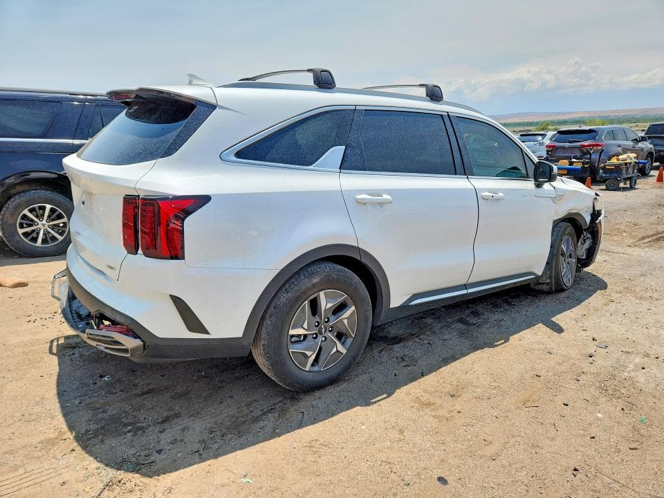 2023 KIA SORENTO EX 3