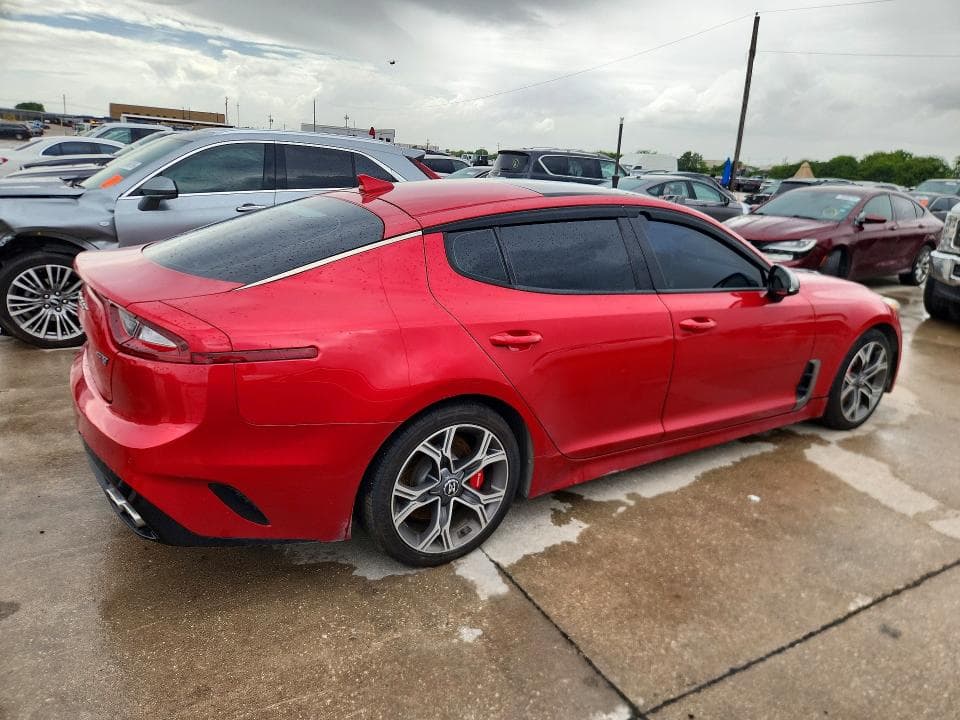 2018 KIA STINGER GT2 3