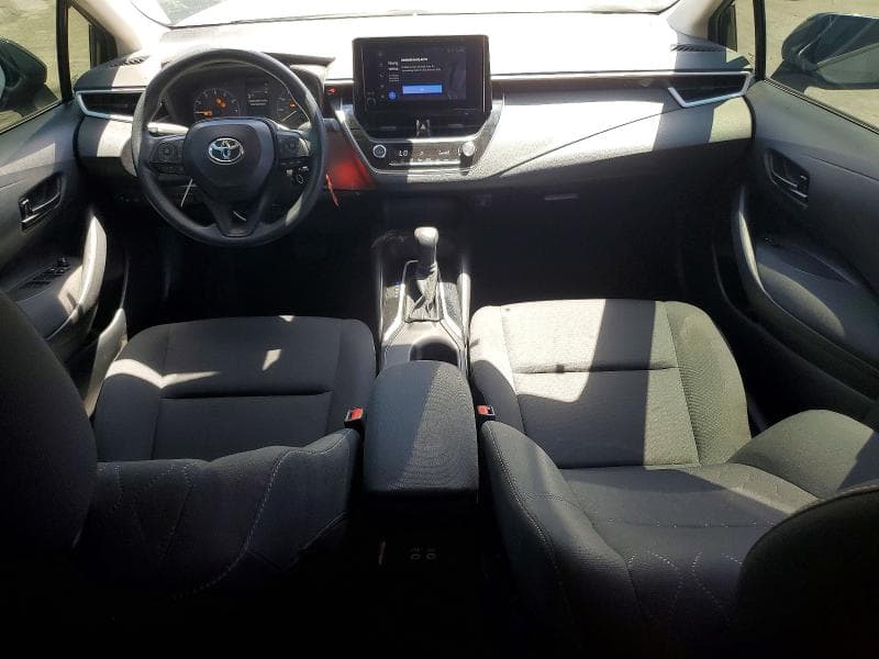2025 TOYOTA COROLLA LE 8