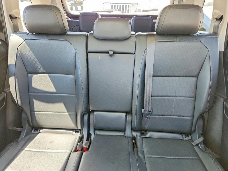 2018 VOLKSWAGEN TIGUAN SE 10