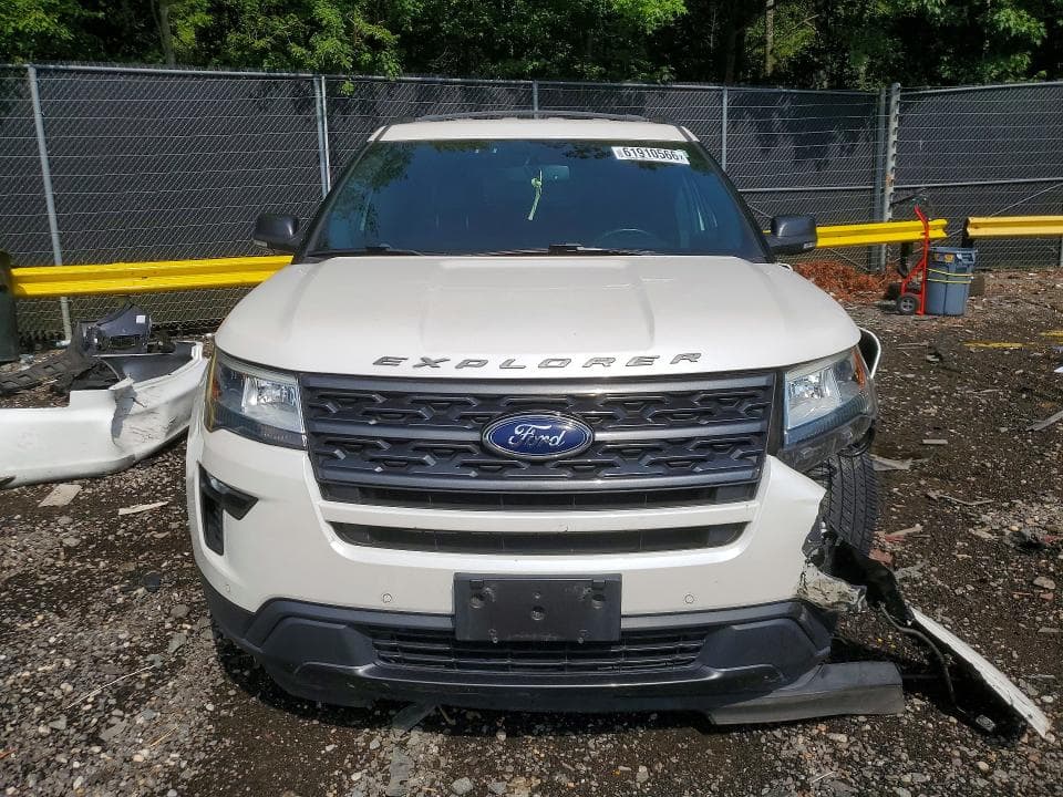 2019 FORD EXPLORER XLT 5