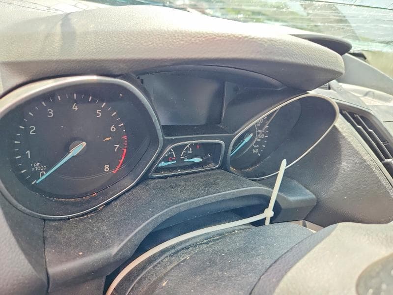 2018 FORD ESCAPE SE 9