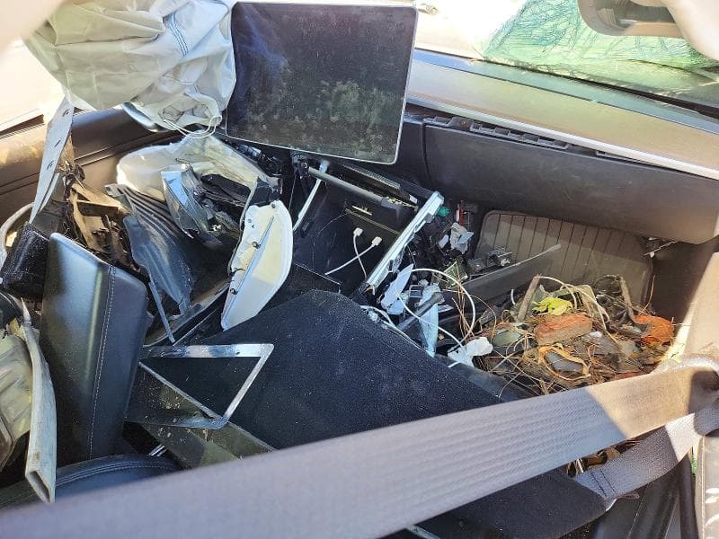 2018 TESLA MODEL 3 8