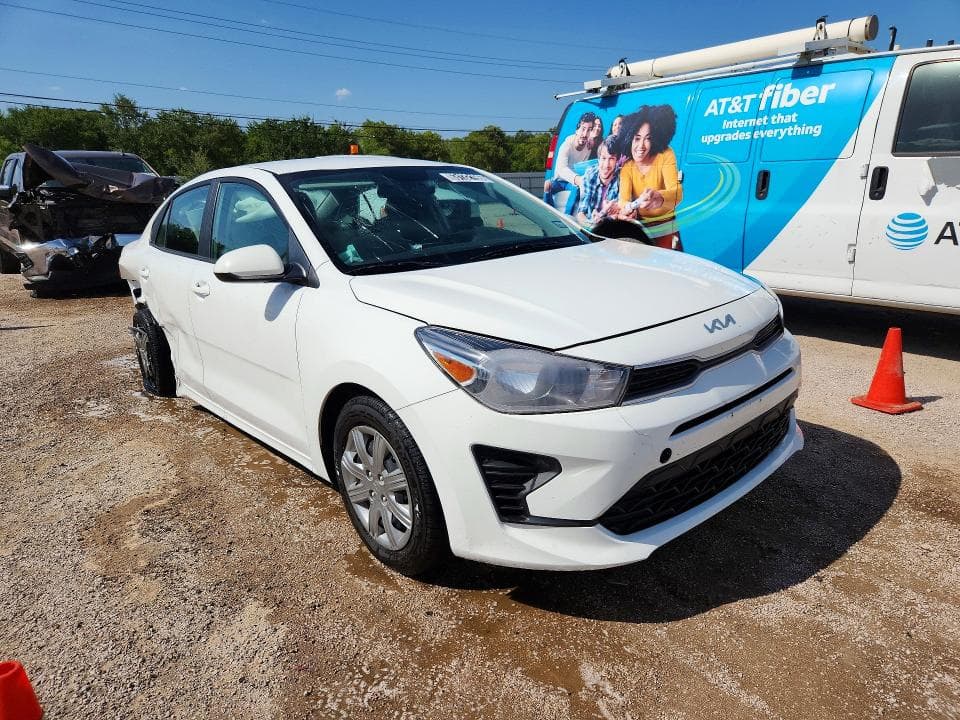2023 KIA RIO S 4