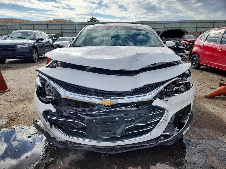 2023 CHEVROLET MALIBU LT 5