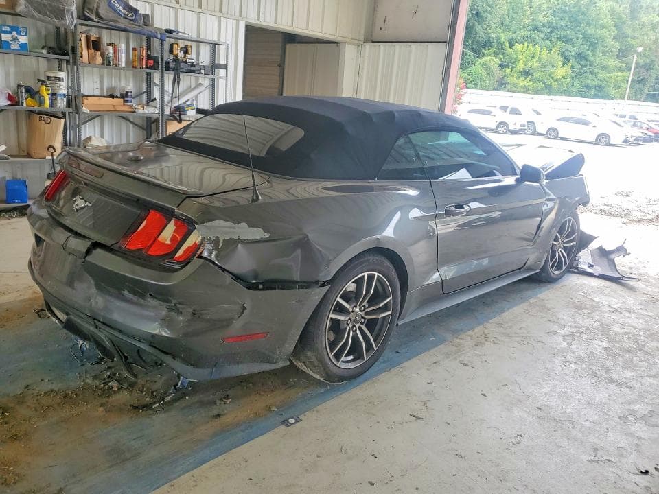 2017 FORD MUSTANG 3