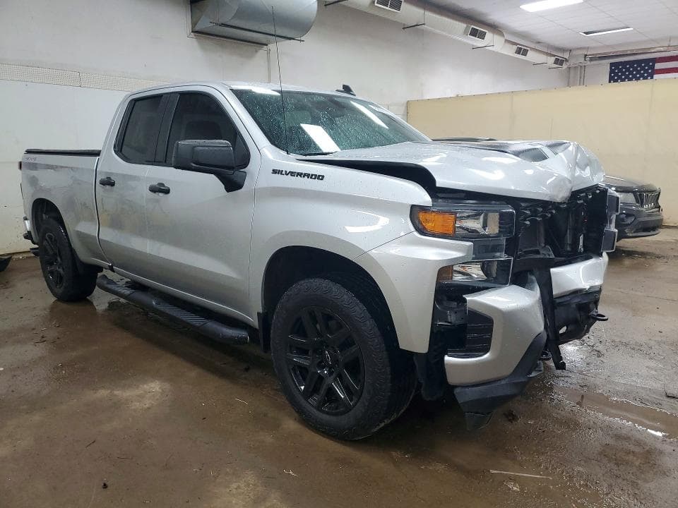 2021 CHEVROLET SILVERADO K1500 CUSTOM 4