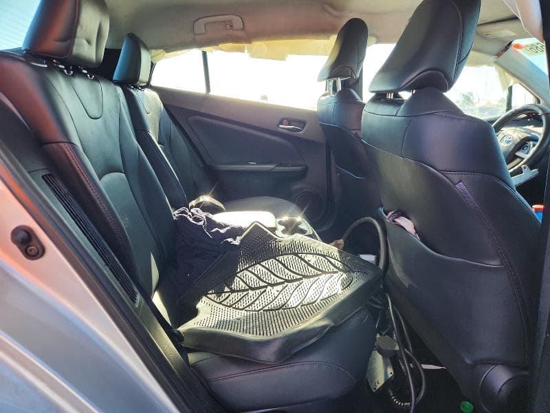 2017 TOYOTA PRIUS PRIME ADVANCED 10