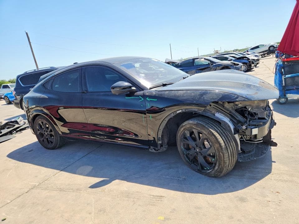 2023 FORD MUSTANG MACH-E PREMIUM 4