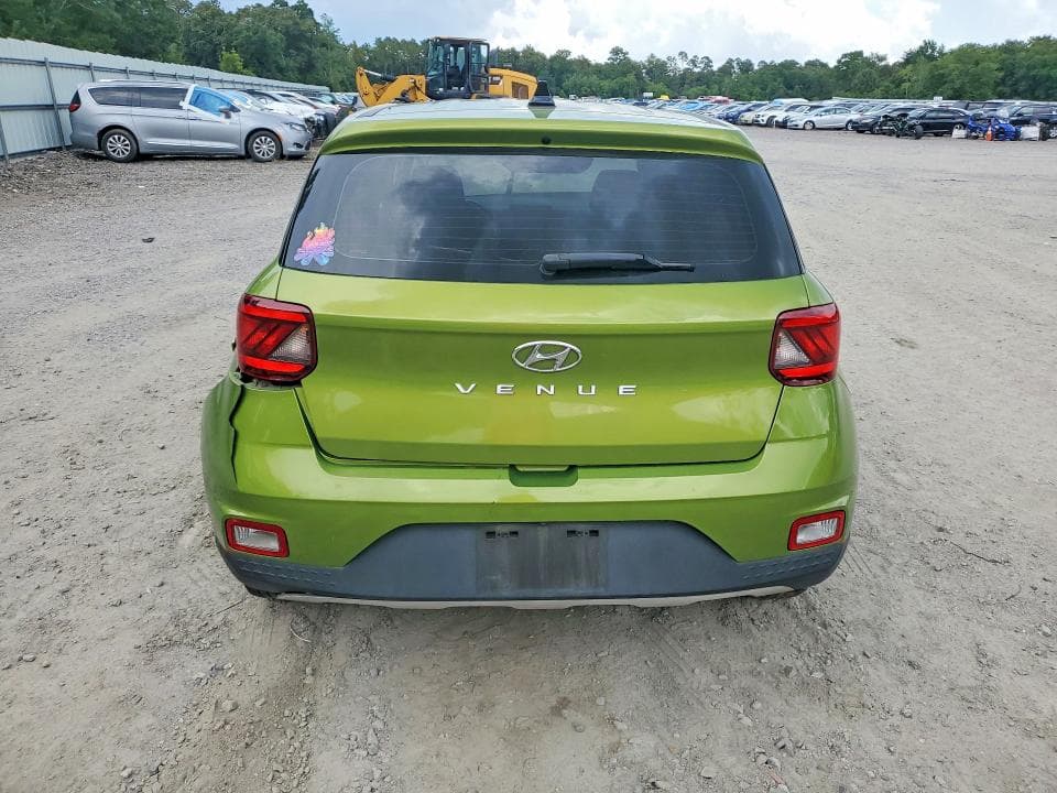 2021 HYUNDAI VENUE SE 6