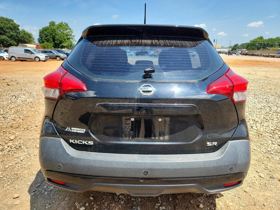 2019 NISSAN KICKS SR 6