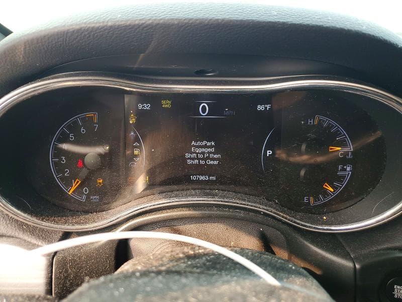 2020 JEEP GRAND CHEROKEE LAREDO 9