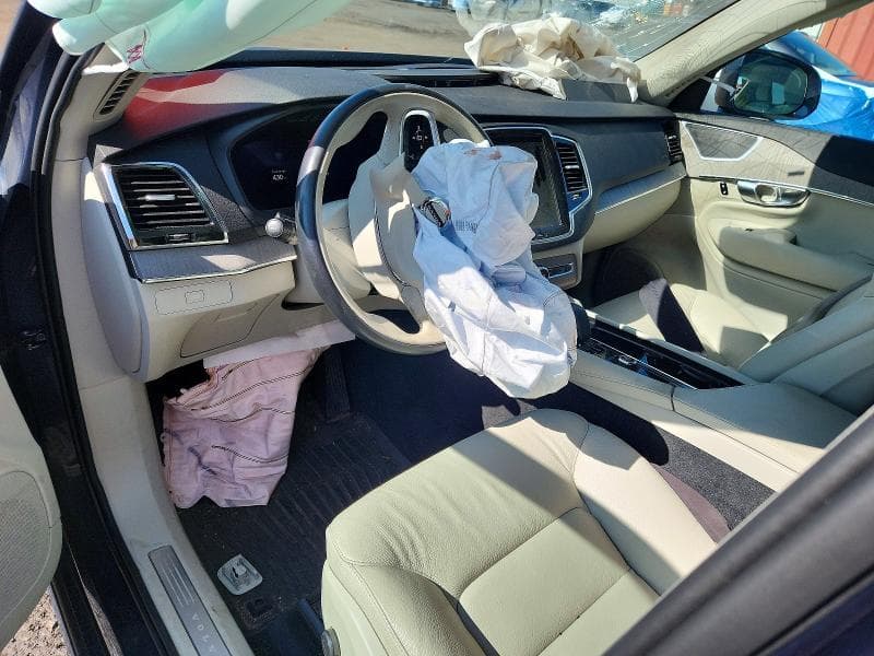 2024 VOLVO XC90 PLUS 8