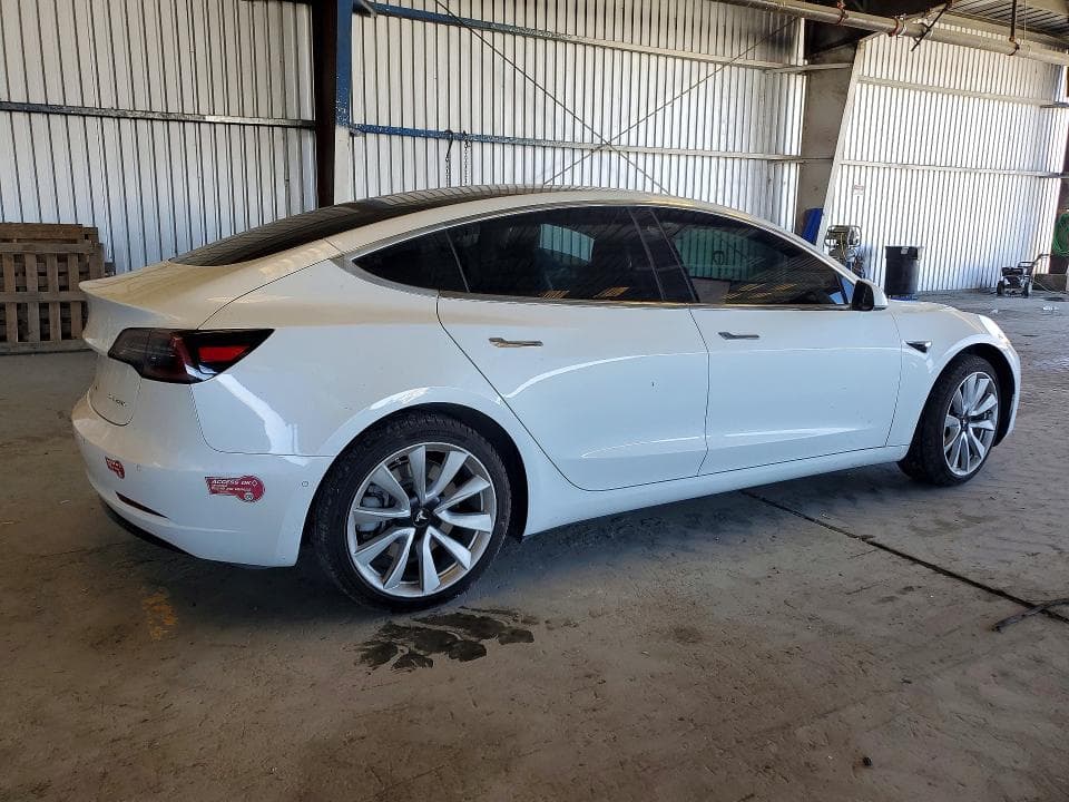 2018 TESLA MODEL 3 3