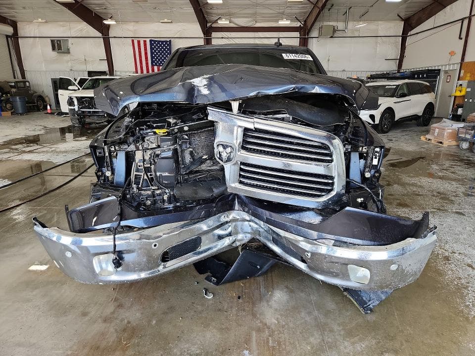 2018 RAM 1500 SLT 5