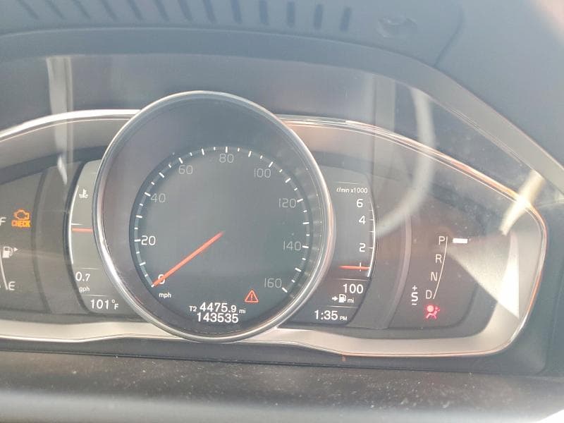 2017 VOLVO XC60 T5 DYNAMIC 9