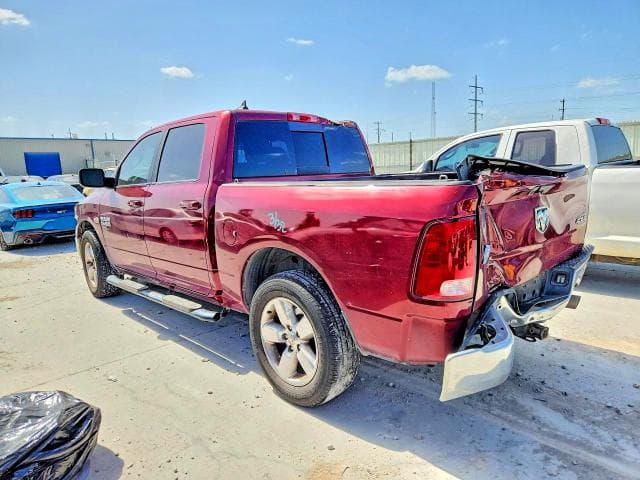 2019 RAM 1500 CLASSIC SLT 2