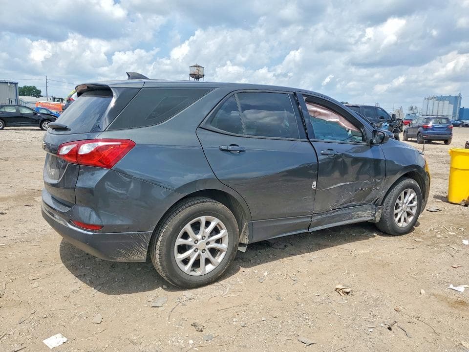 2018 CHEVROLET EQUINOX LS 3