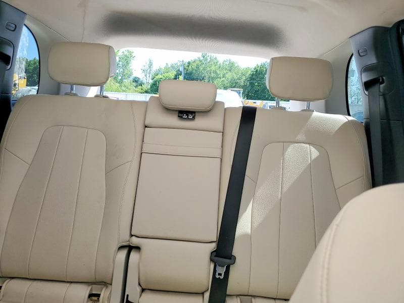 2022 MERCEDES-BENZ GLB 250 4MATIC 10