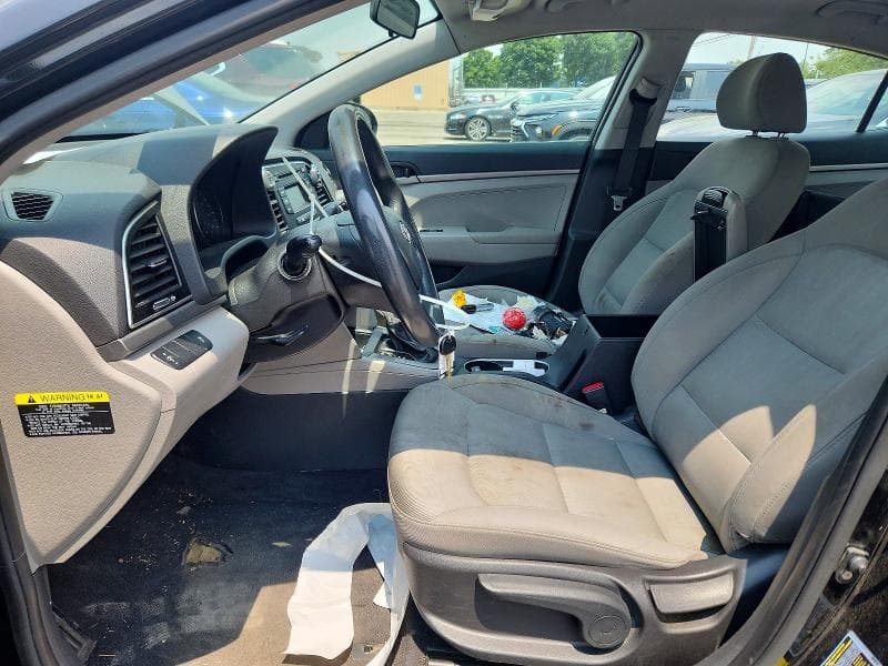 2017 HYUNDAI ELANTRA SE 7