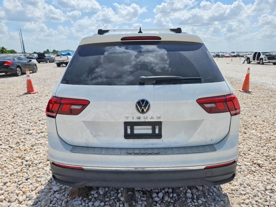 2023 VOLKSWAGEN TIGUAN S 6