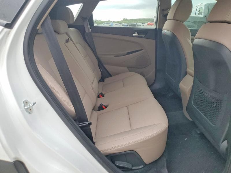 2020 HYUNDAI TUCSON VALUE 10