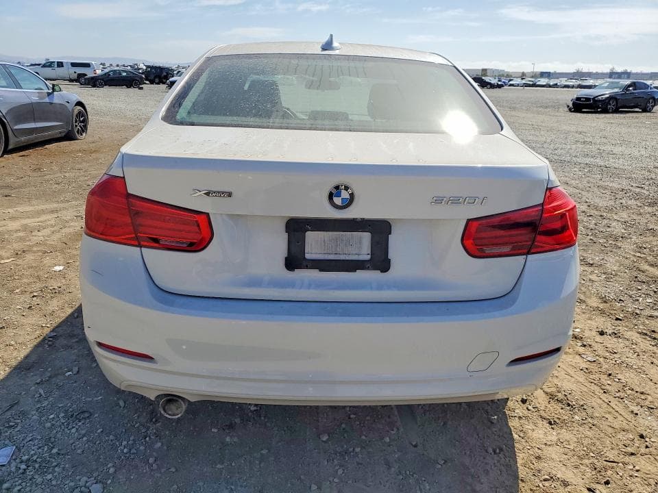 2018 BMW 320 XI 6