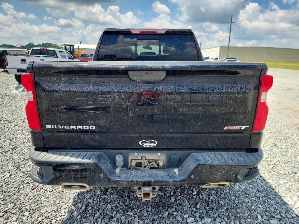 2020 CHEVROLET SILVERADO K1500 RST 6