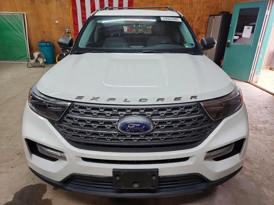 2021 FORD EXPLORER XLT 5