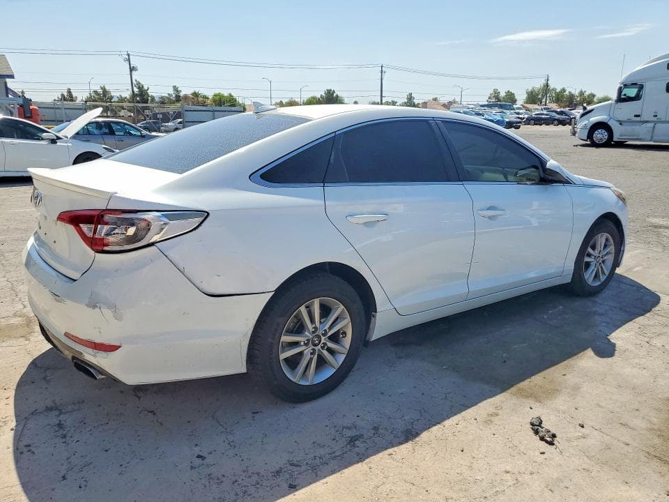 2017 HYUNDAI SONATA SE 3