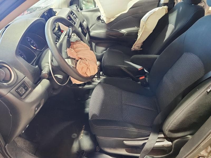 2017 NISSAN VERSA 1.6 SV 7