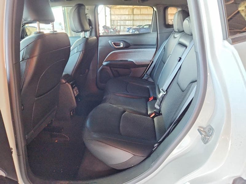 2025 JEEP COMPASS LATITUDE 11