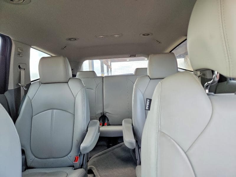 2017 CHEVROLET TRAVERSE LT 10