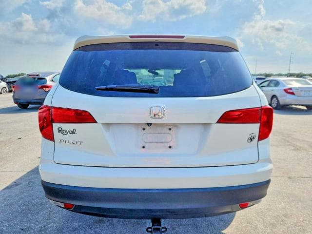 2018 HONDA PILOT EX 6