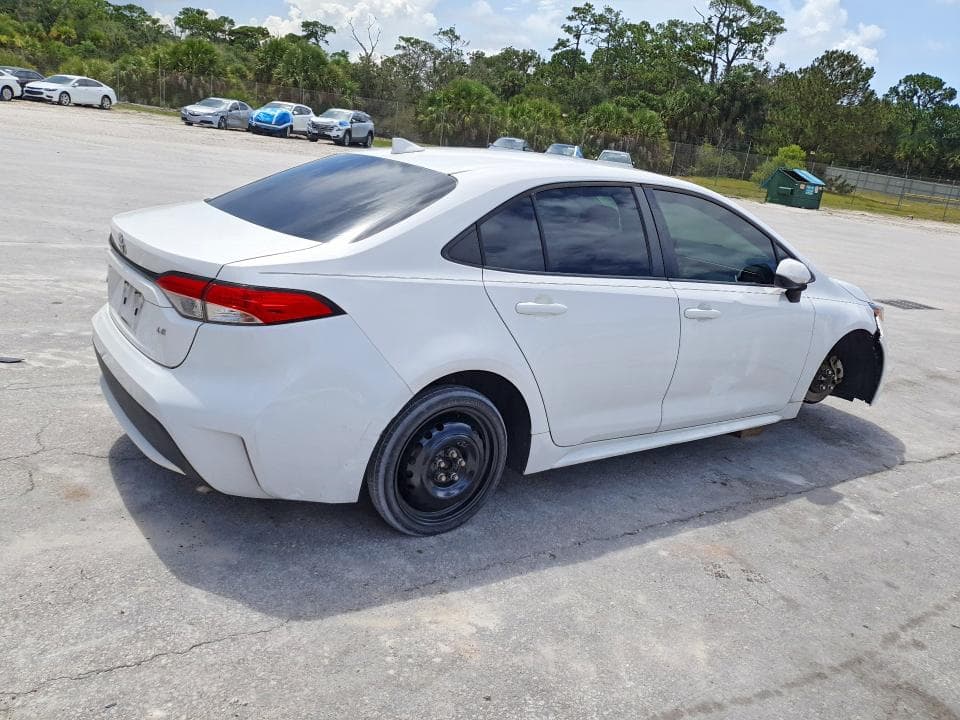 2021 TOYOTA COROLLA LE 3