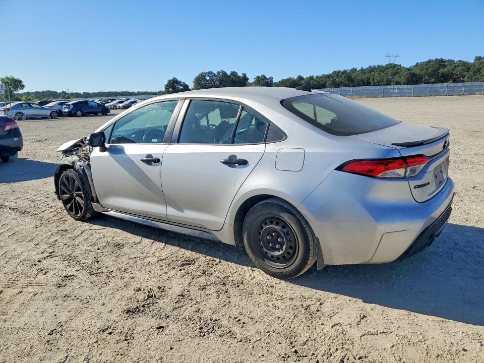 2021 TOYOTA COROLLA SE NIGHTSHADE EDITION 2