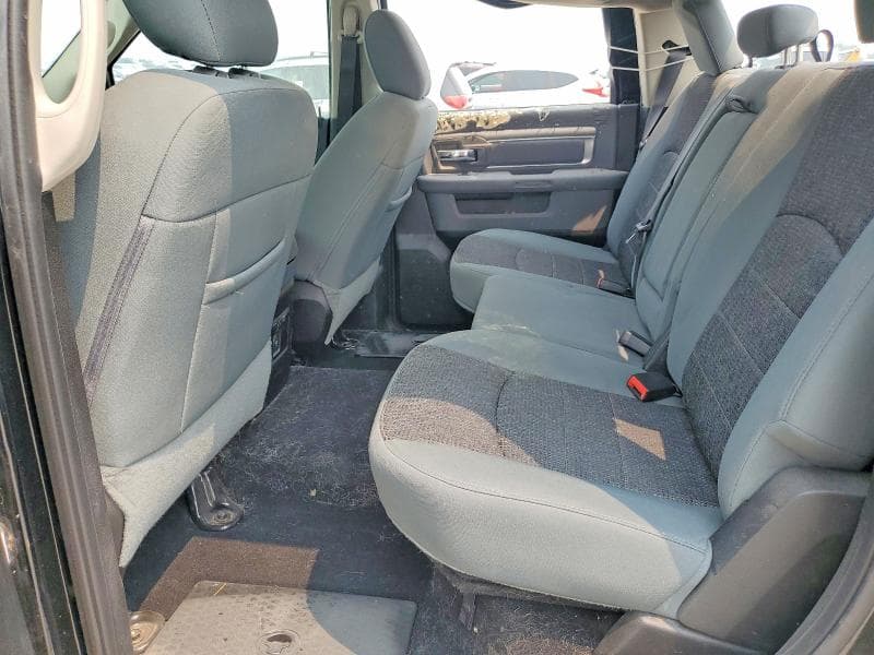 2020 RAM 1500 CLASSIC SLT 10