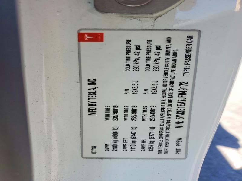 2018 TESLA MODEL 3 12